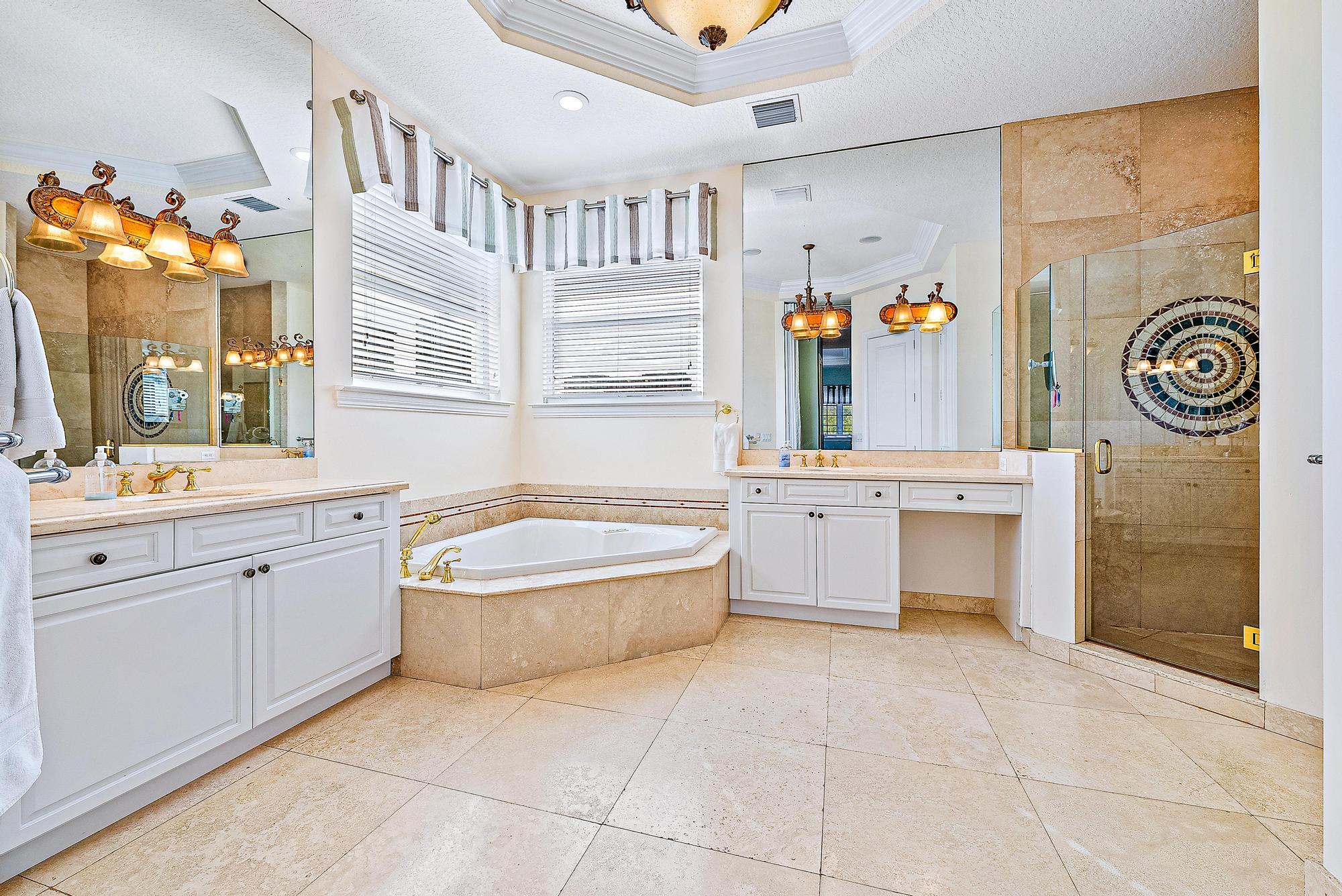 1231 Pine Point Road