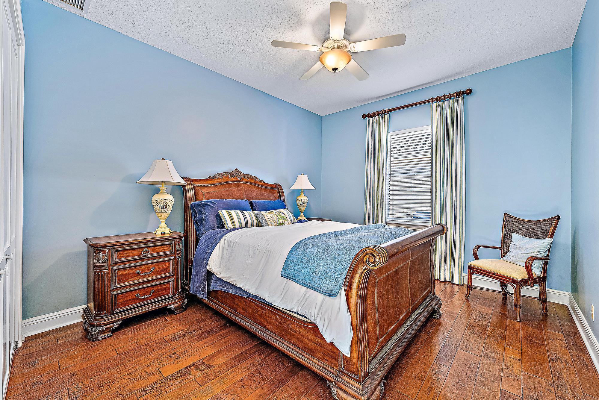 1231 Pine Point Road