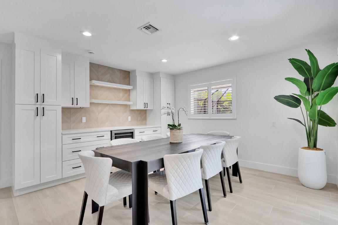 21 SE Paddock Circle