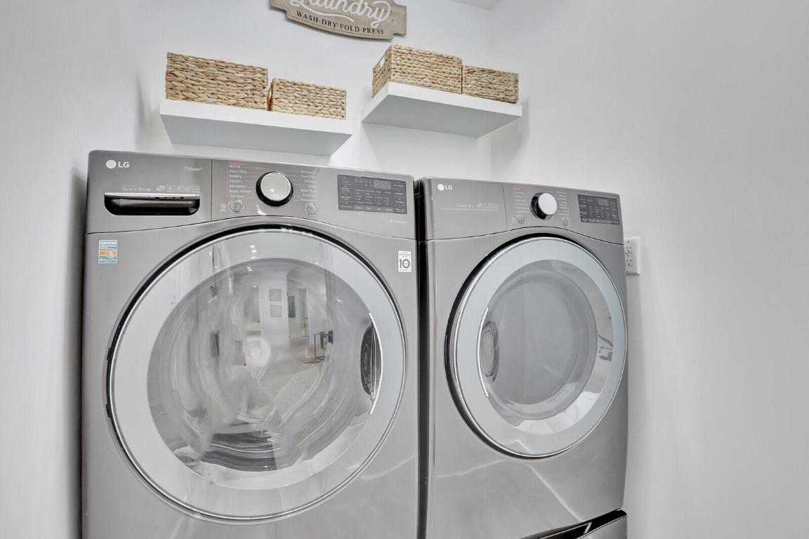 21 SE Paddock Circle