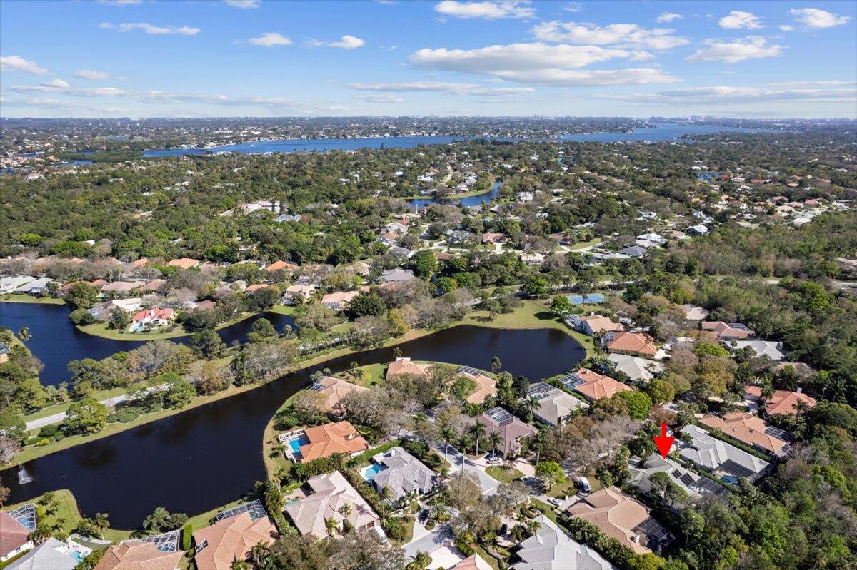 126 N River Drive W