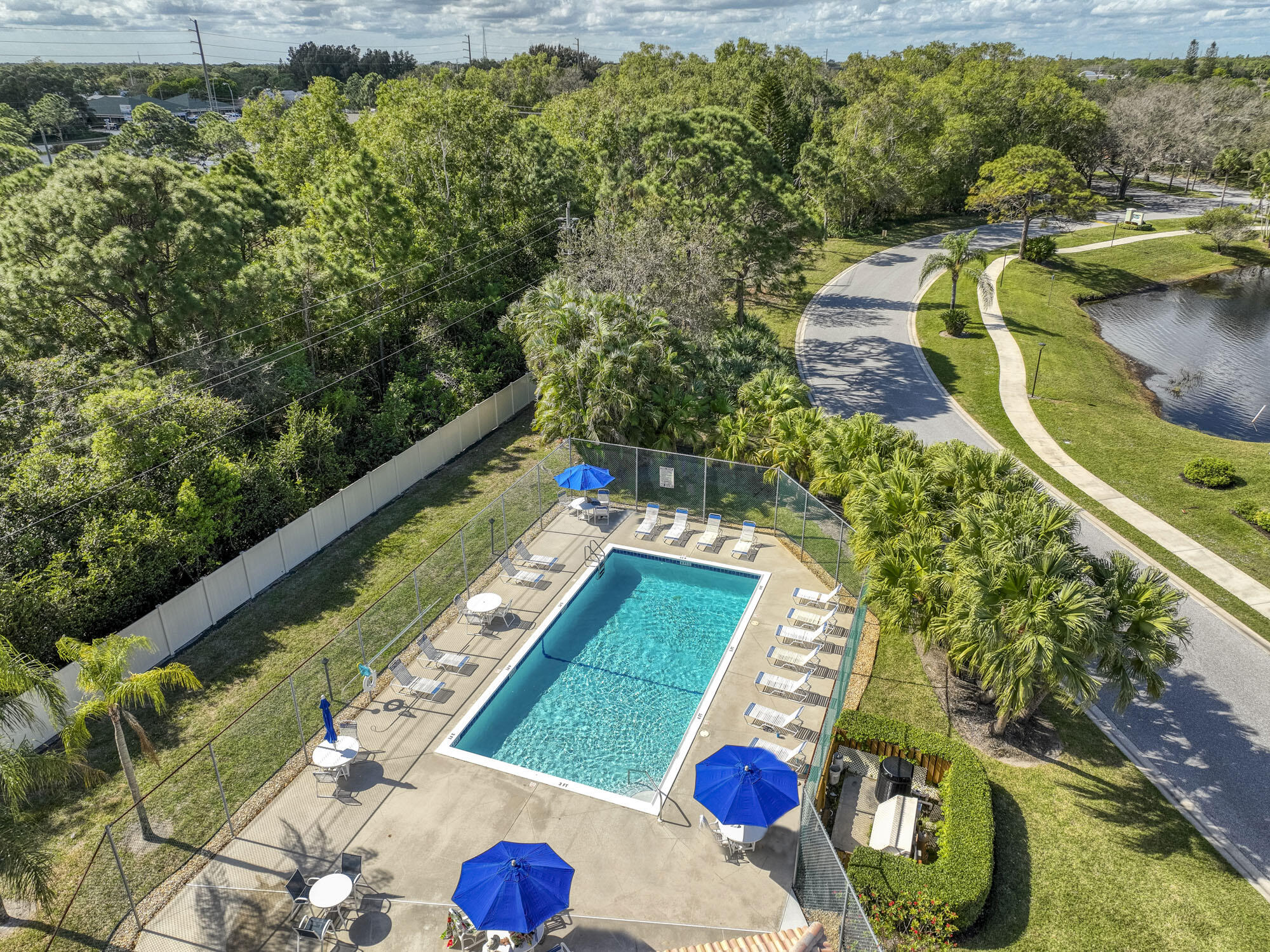 6016 SE Walkers Cay Court