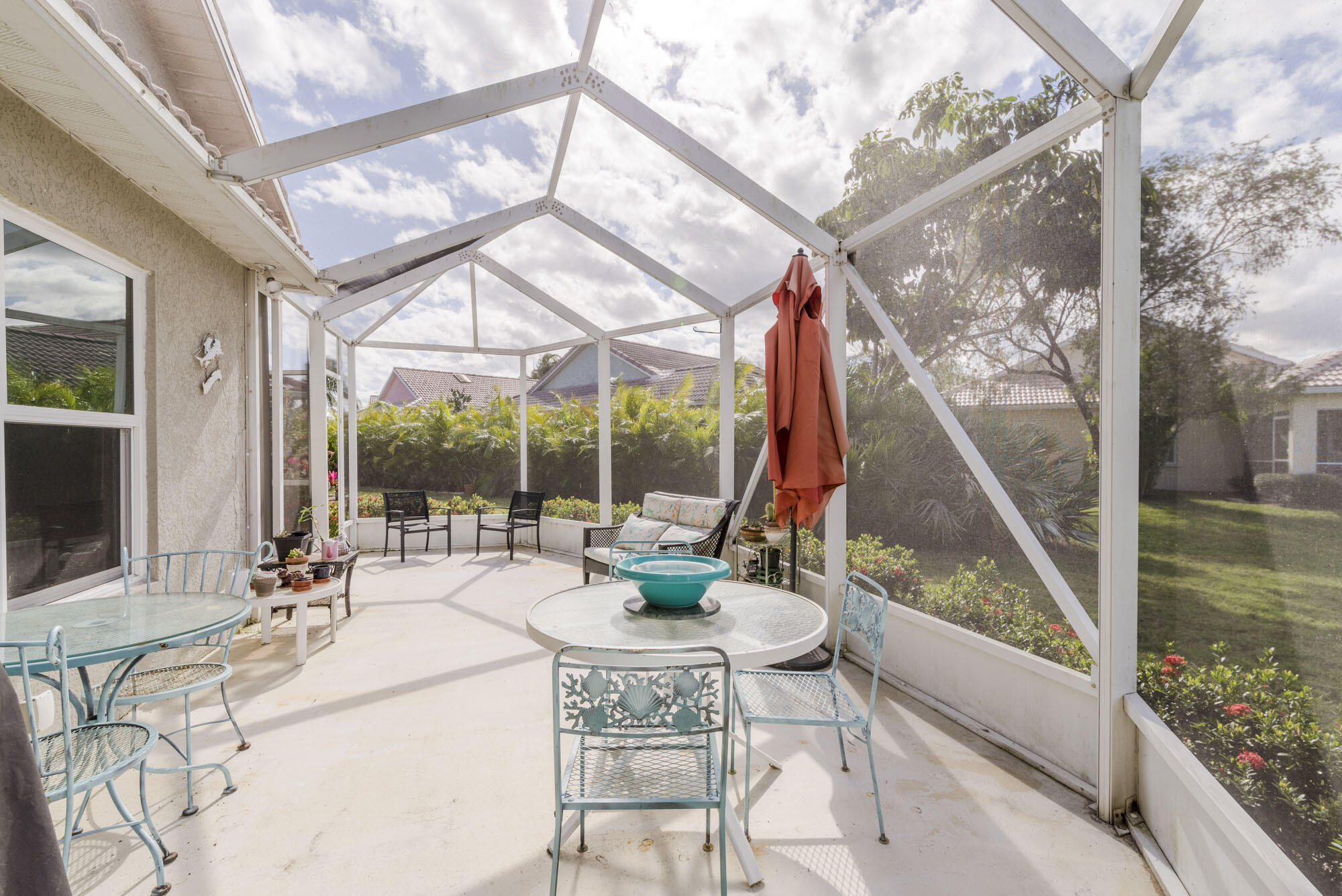 6016 SE Walkers Cay Court