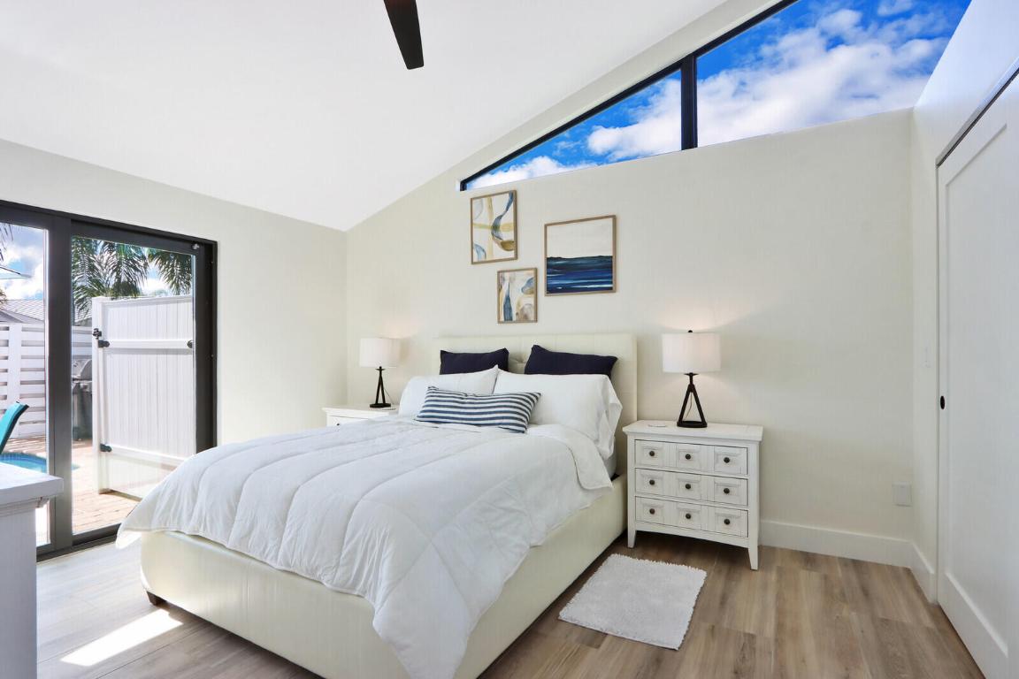 1801 S Us Highway 1 14c