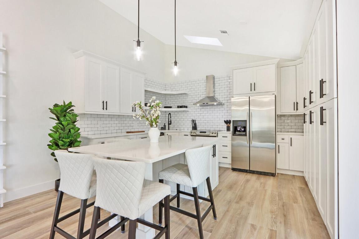 1801 S Us Highway 1 14c