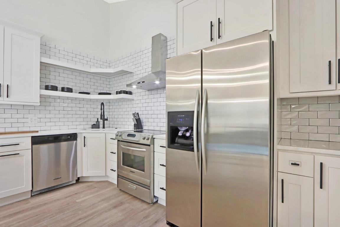 1801 S Us Highway 1 14c