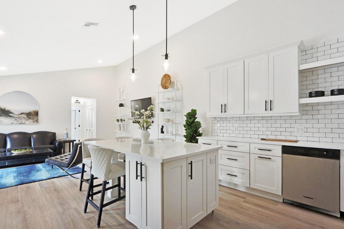 1801 S Us Highway 1 14c