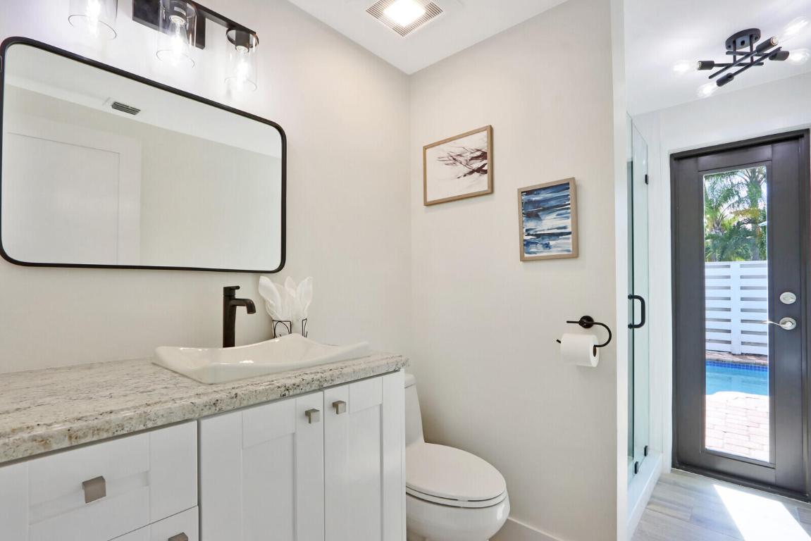 1801 S Us Highway 1 14c