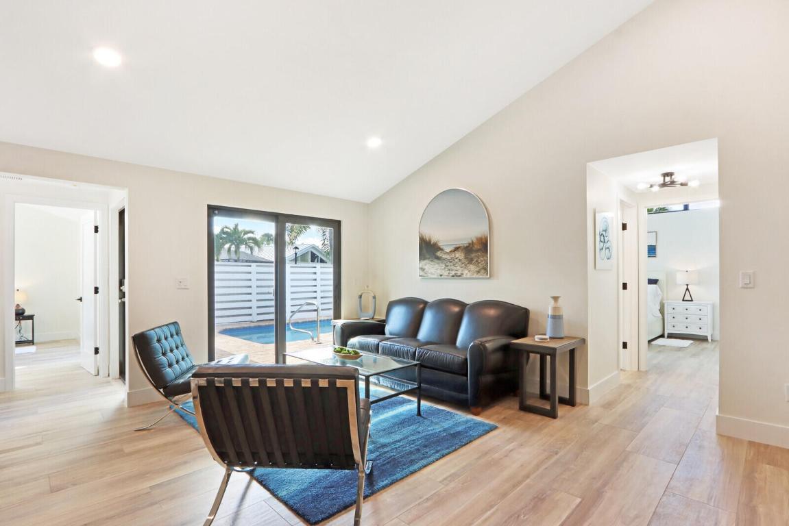 1801 S Us Highway 1 14c