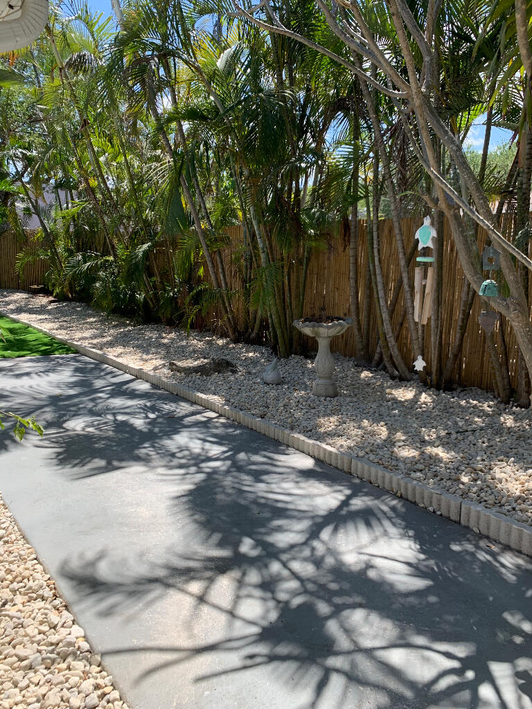 1790 Ridge Road