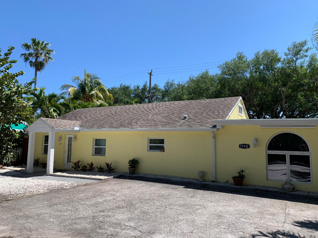 1790 Ridge Road