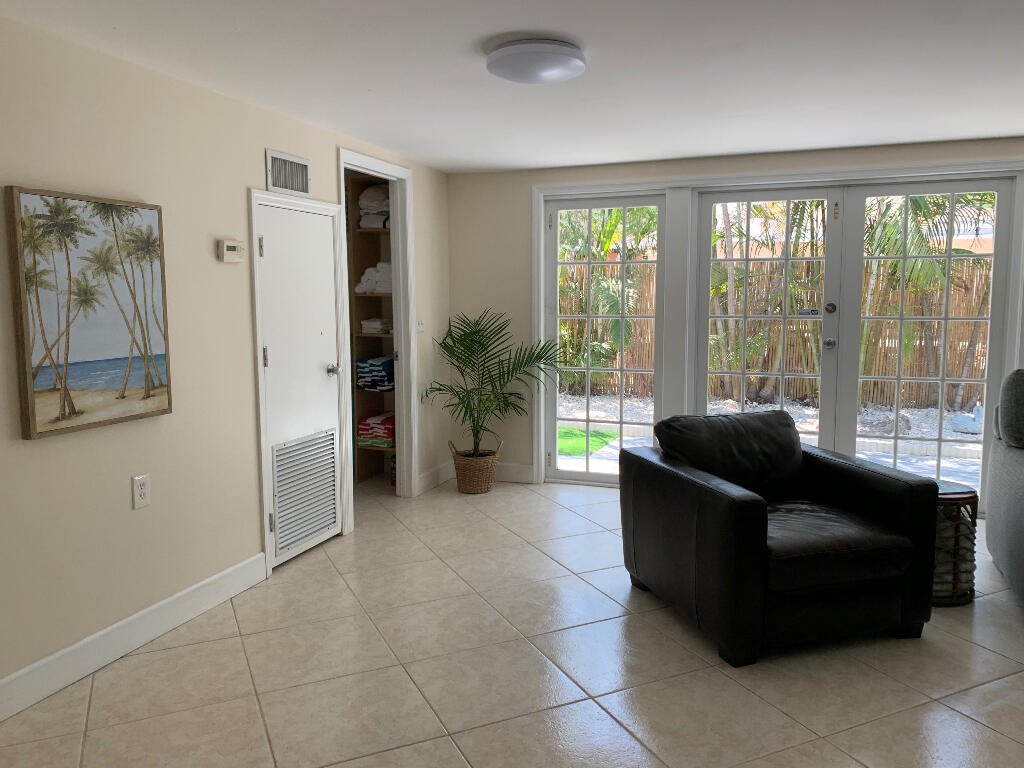 1790 Ridge Road