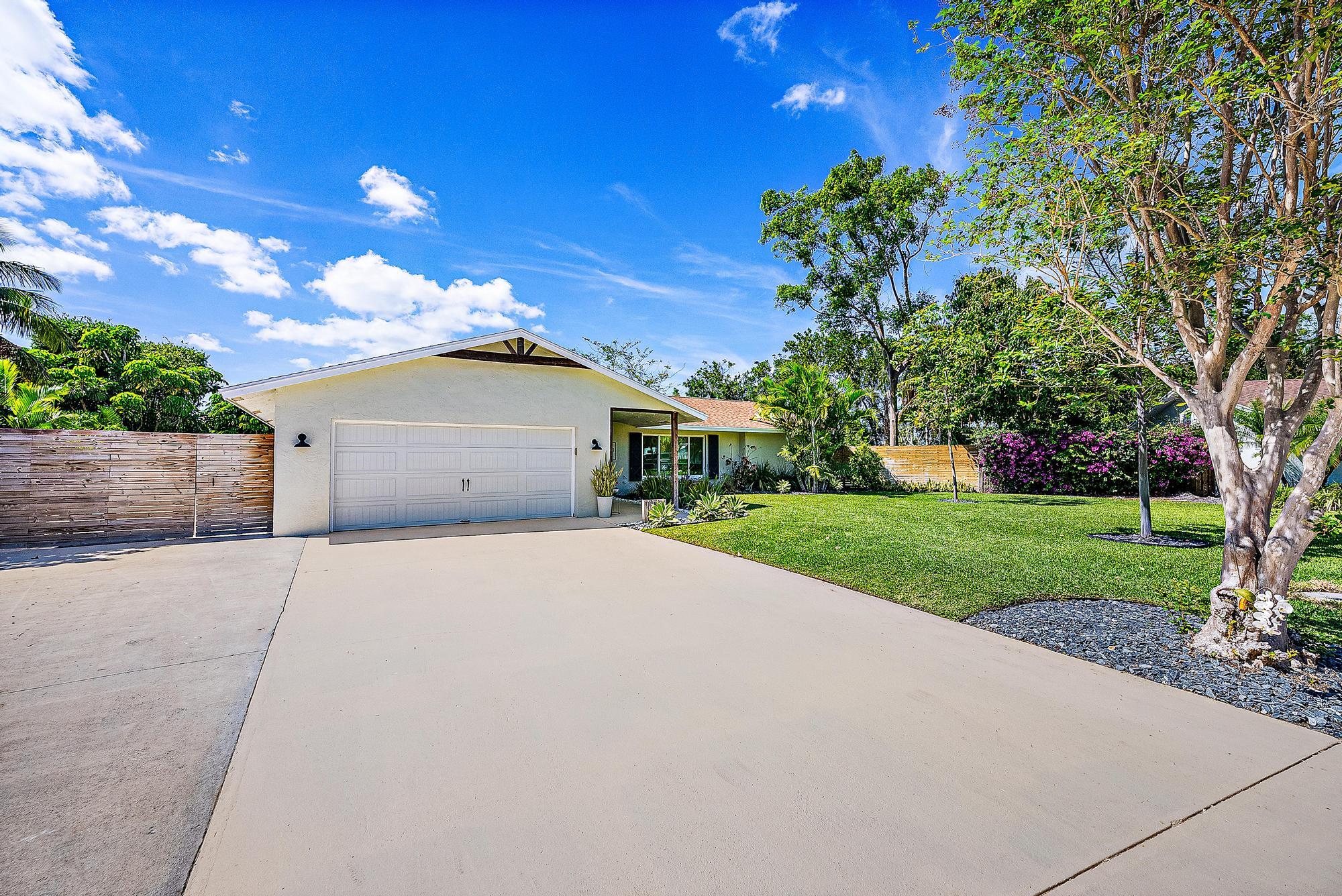 3 Chapel Circle