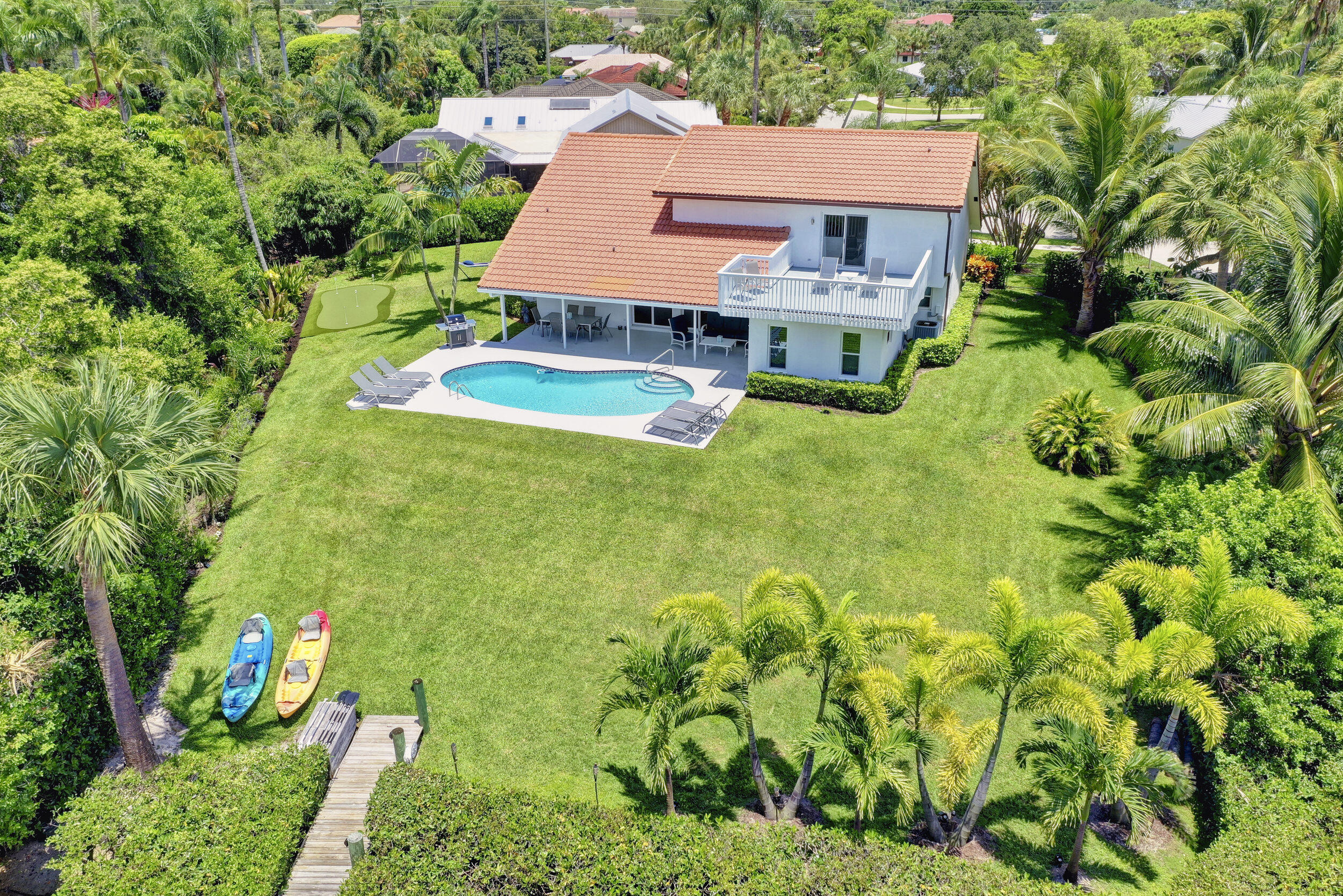 141 Pine Hill Trail W