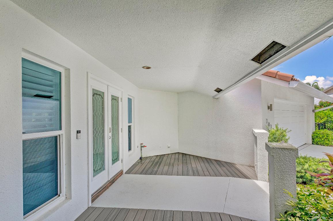 141 Pine Hill Trail W