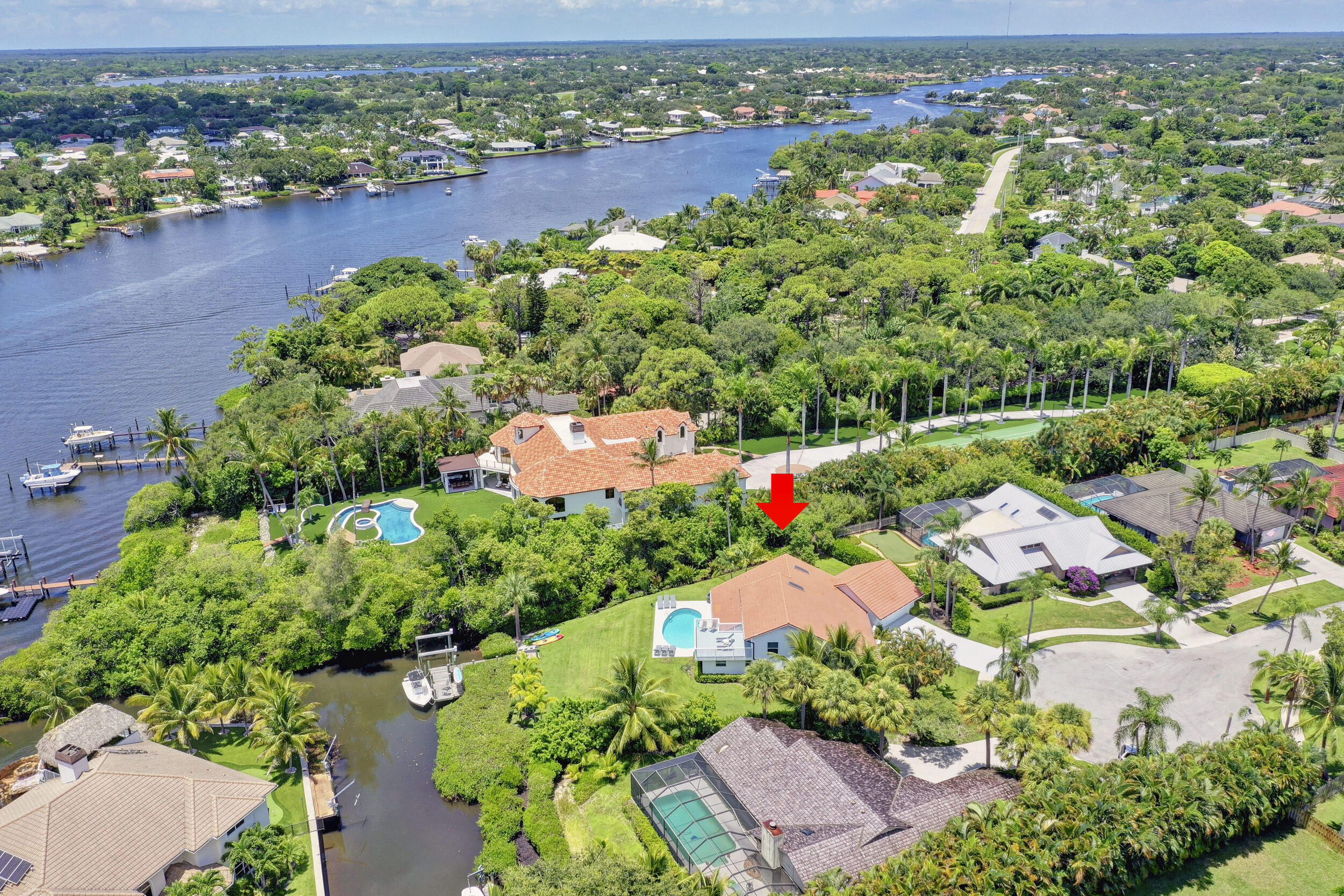 141 Pine Hill Trail W