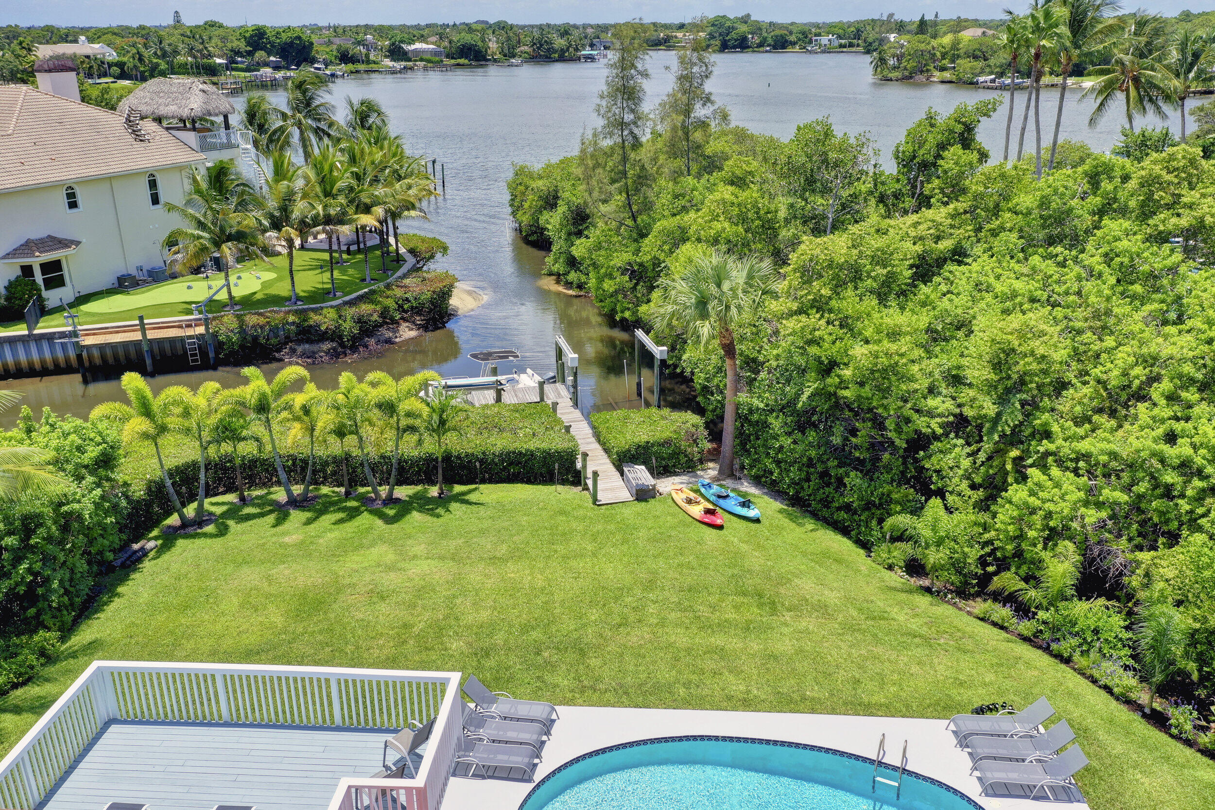 141 Pine Hill Trail W