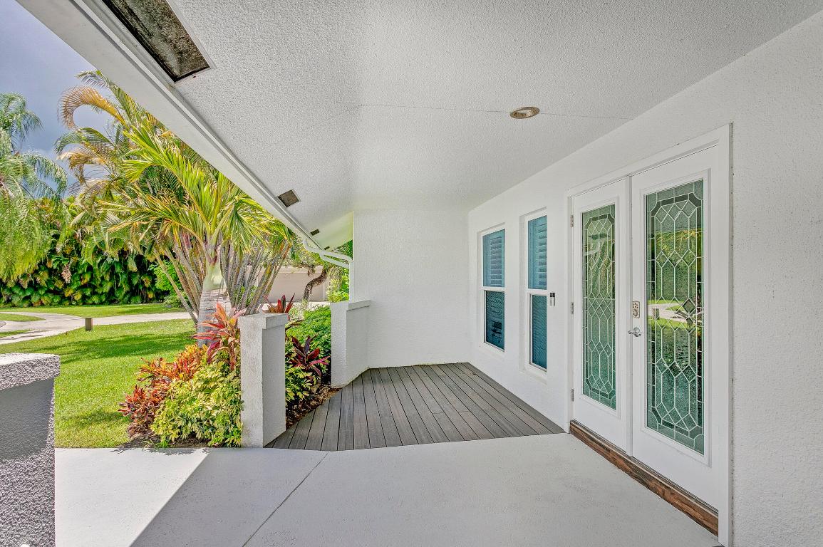 141 Pine Hill Trail W