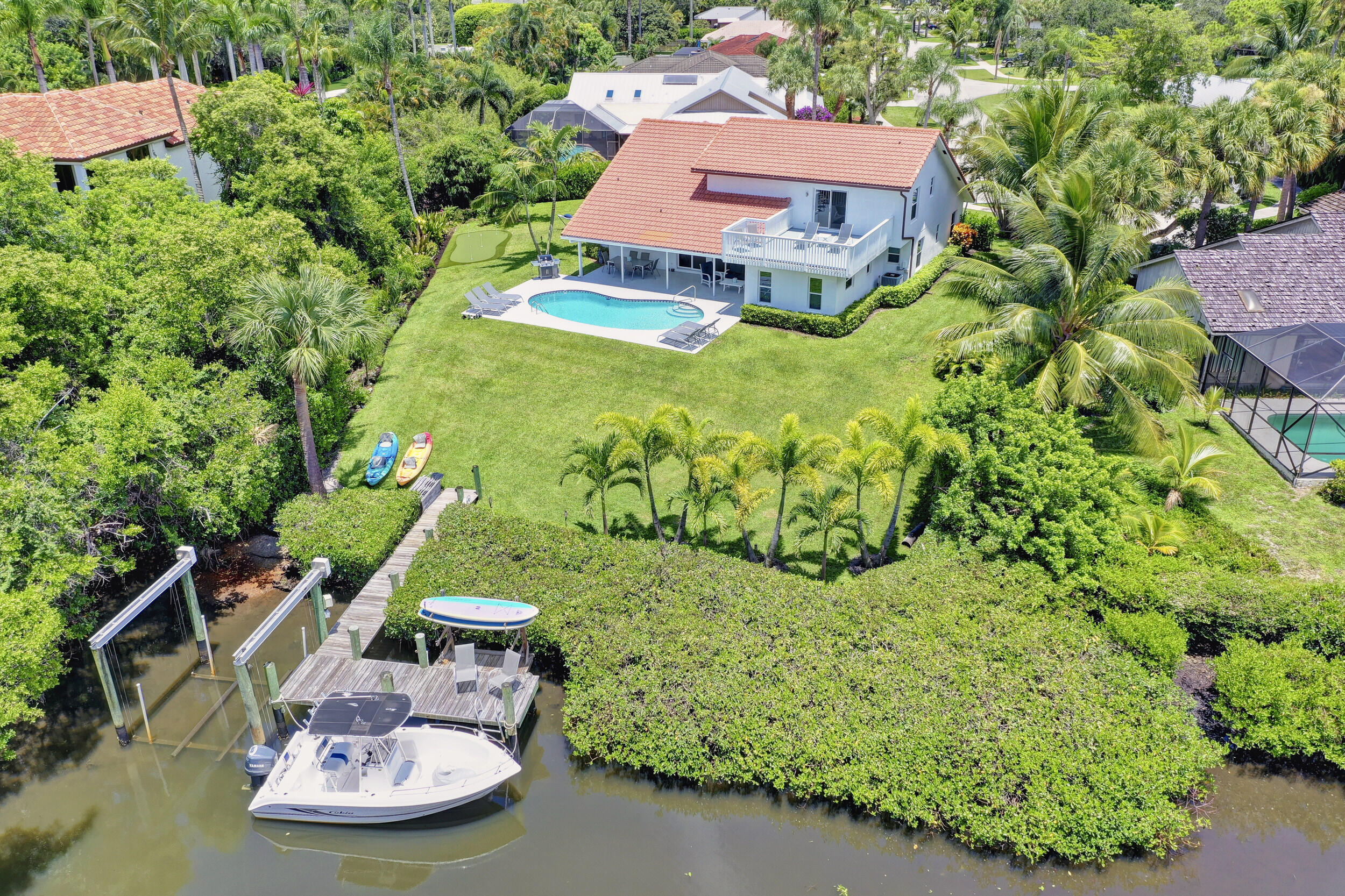 141 Pine Hill Trail W