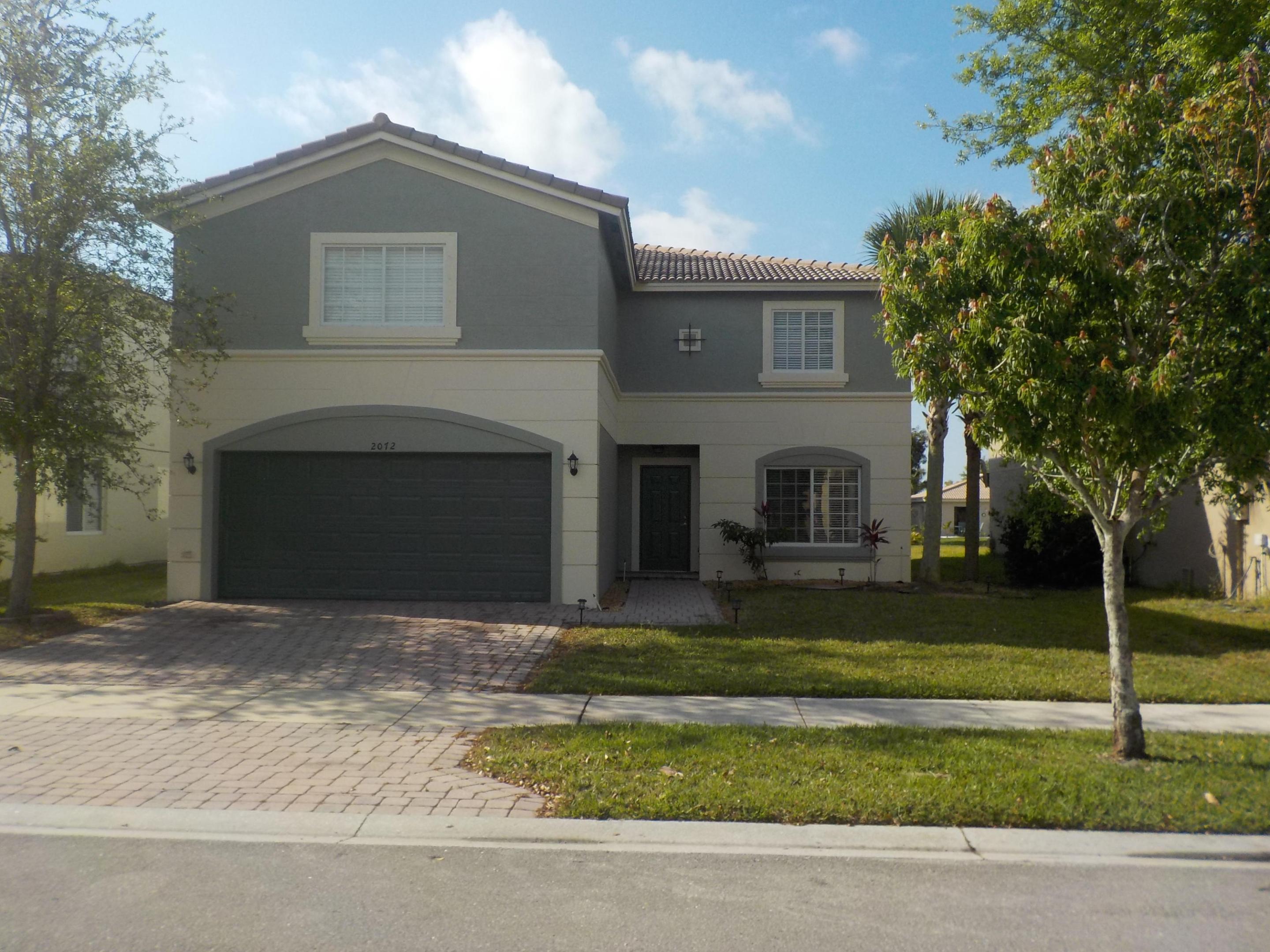 2072 SW Marblehead Way