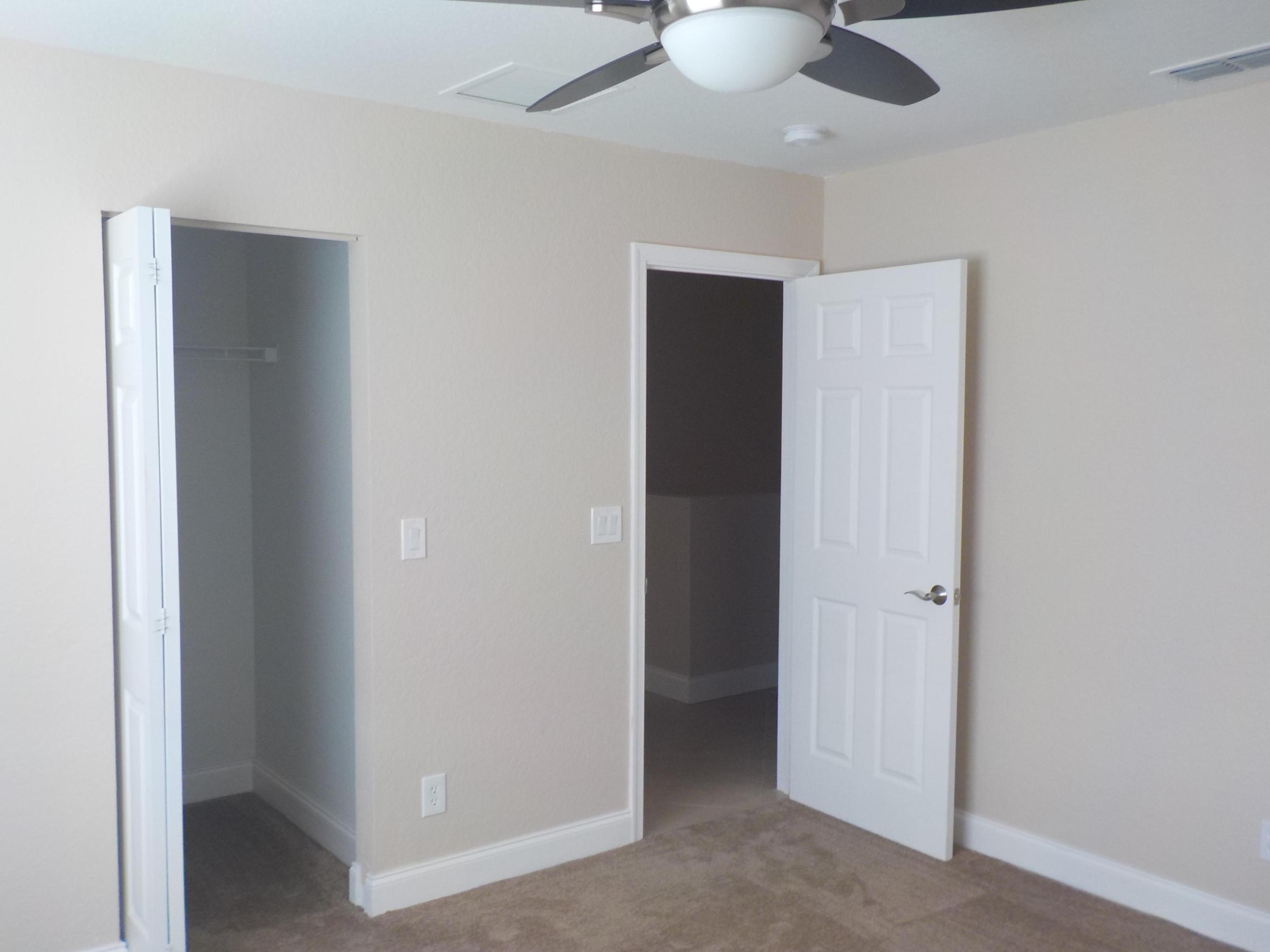 2072 SW Marblehead Way