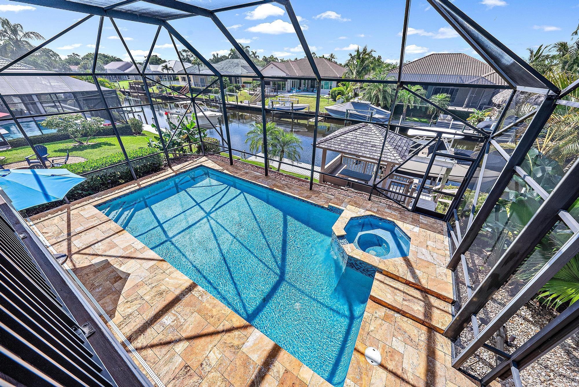 8872 SE North Passage Way