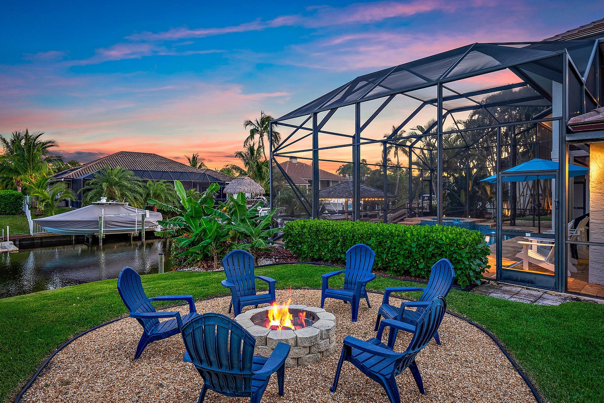 8872 SE North Passage Way