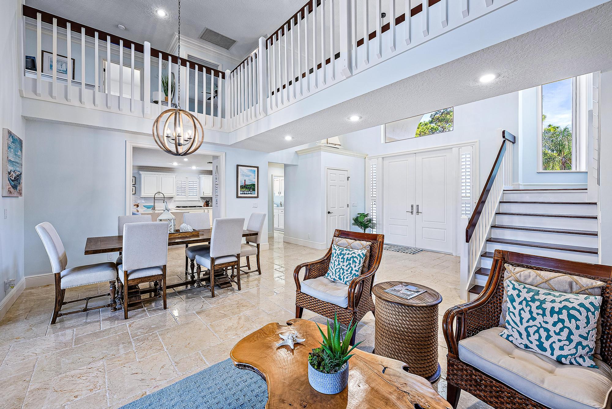 8872 SE North Passage Way