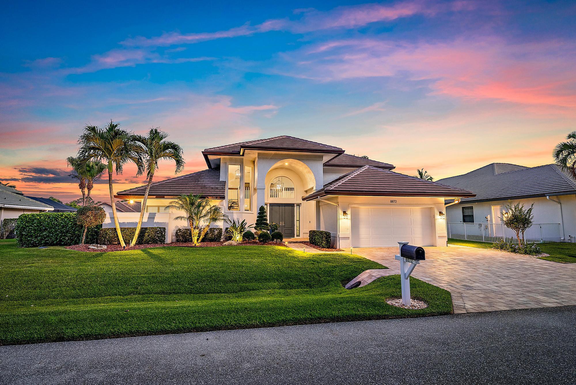 8872 SE North Passage Way