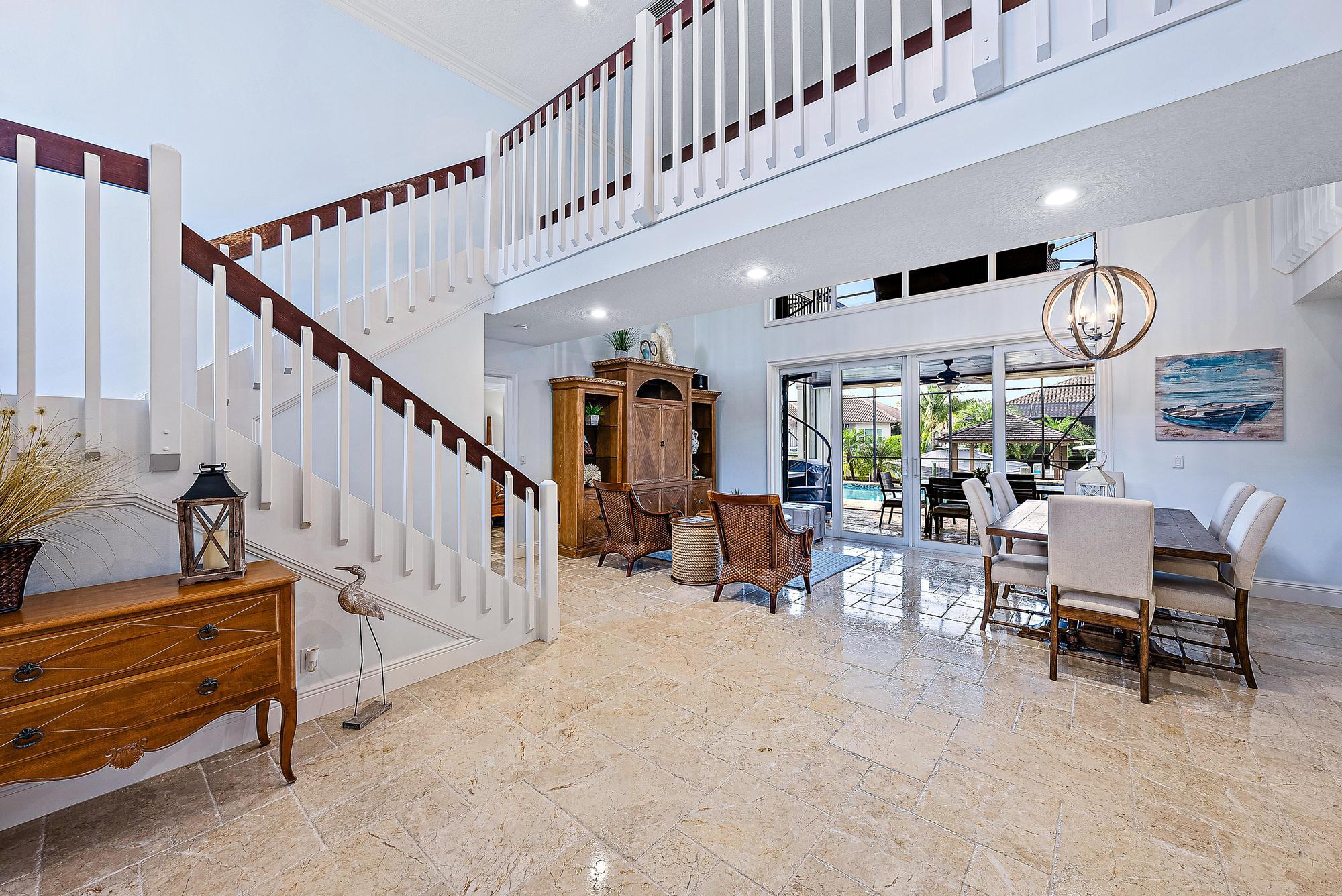 8872 SE North Passage Way