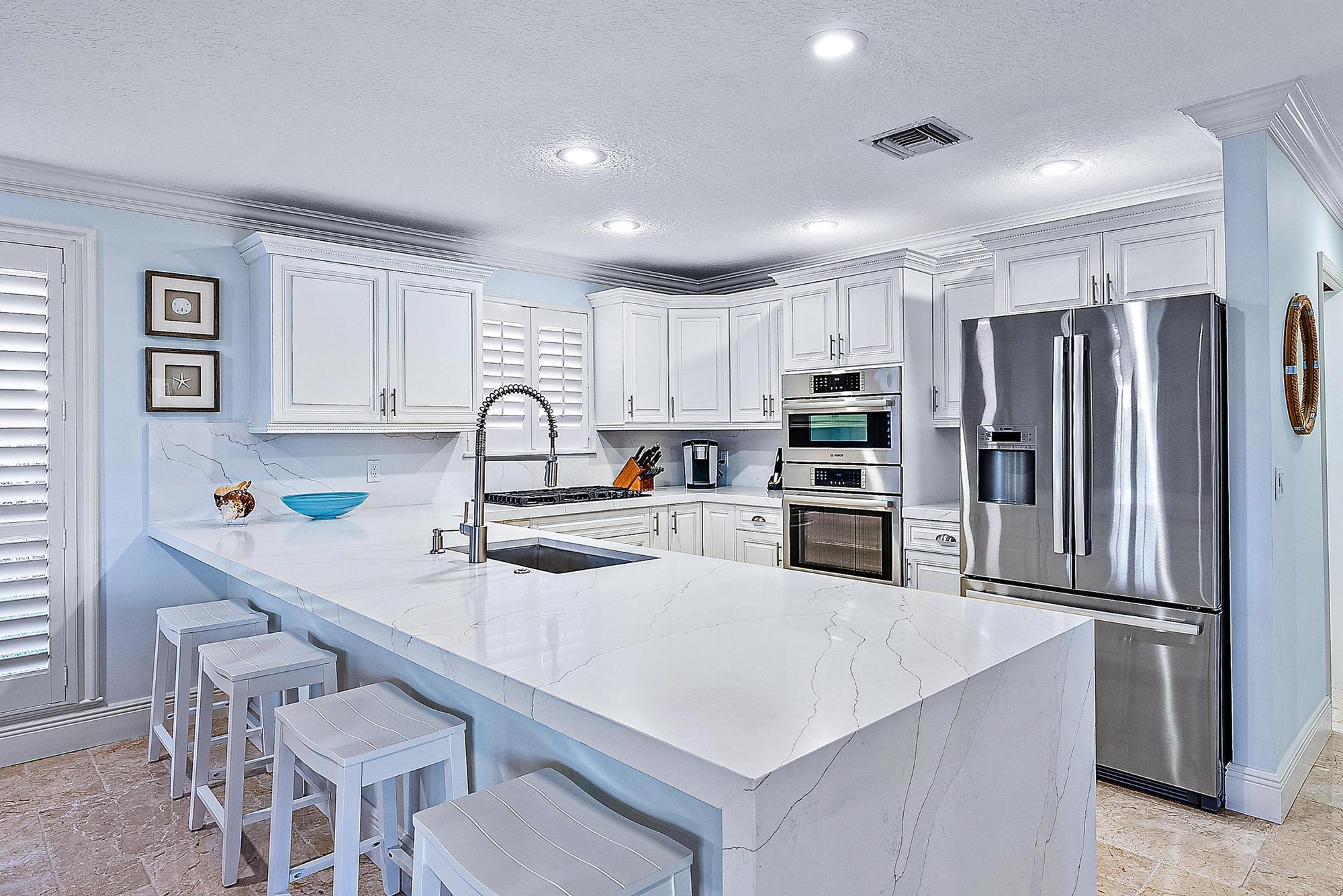 8872 SE North Passage Way