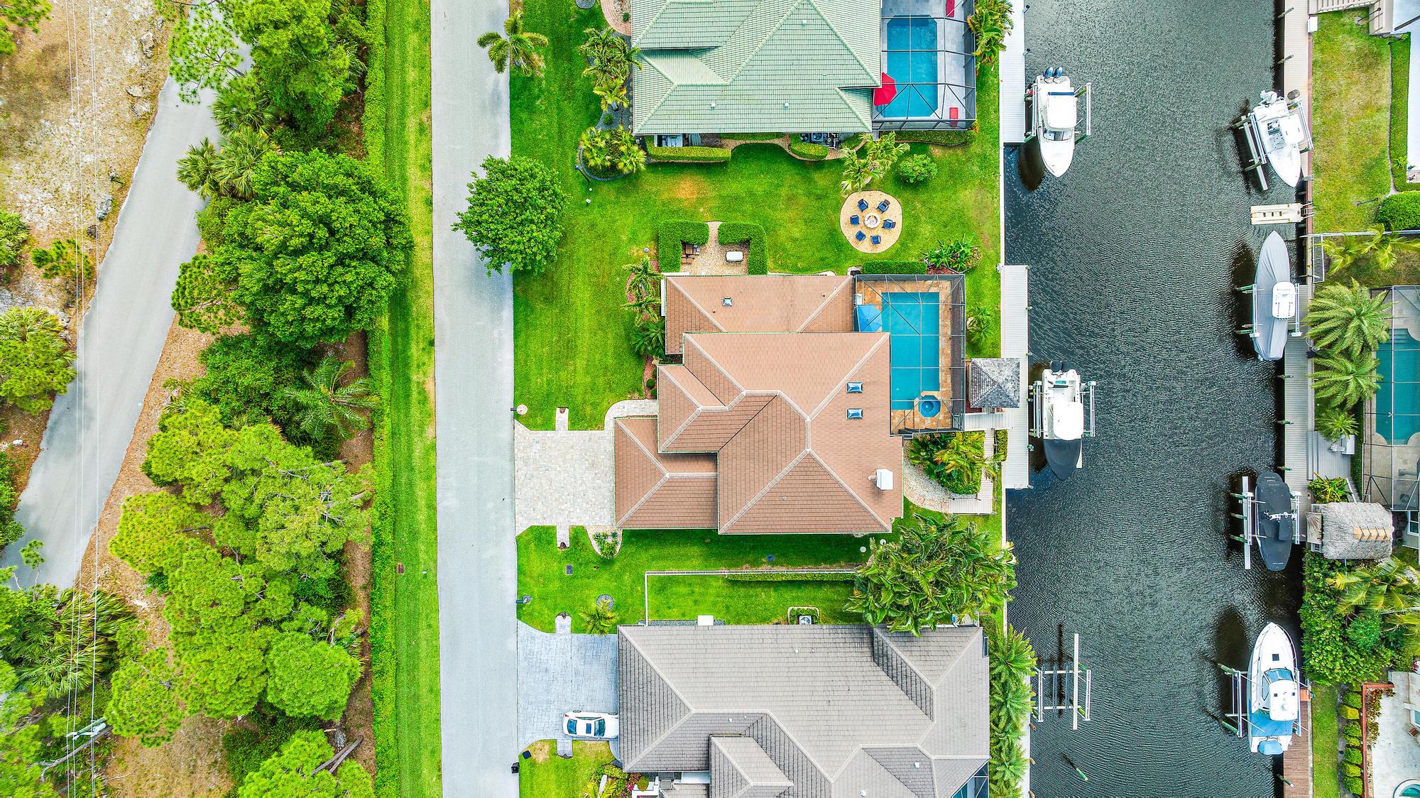 8872 SE North Passage Way