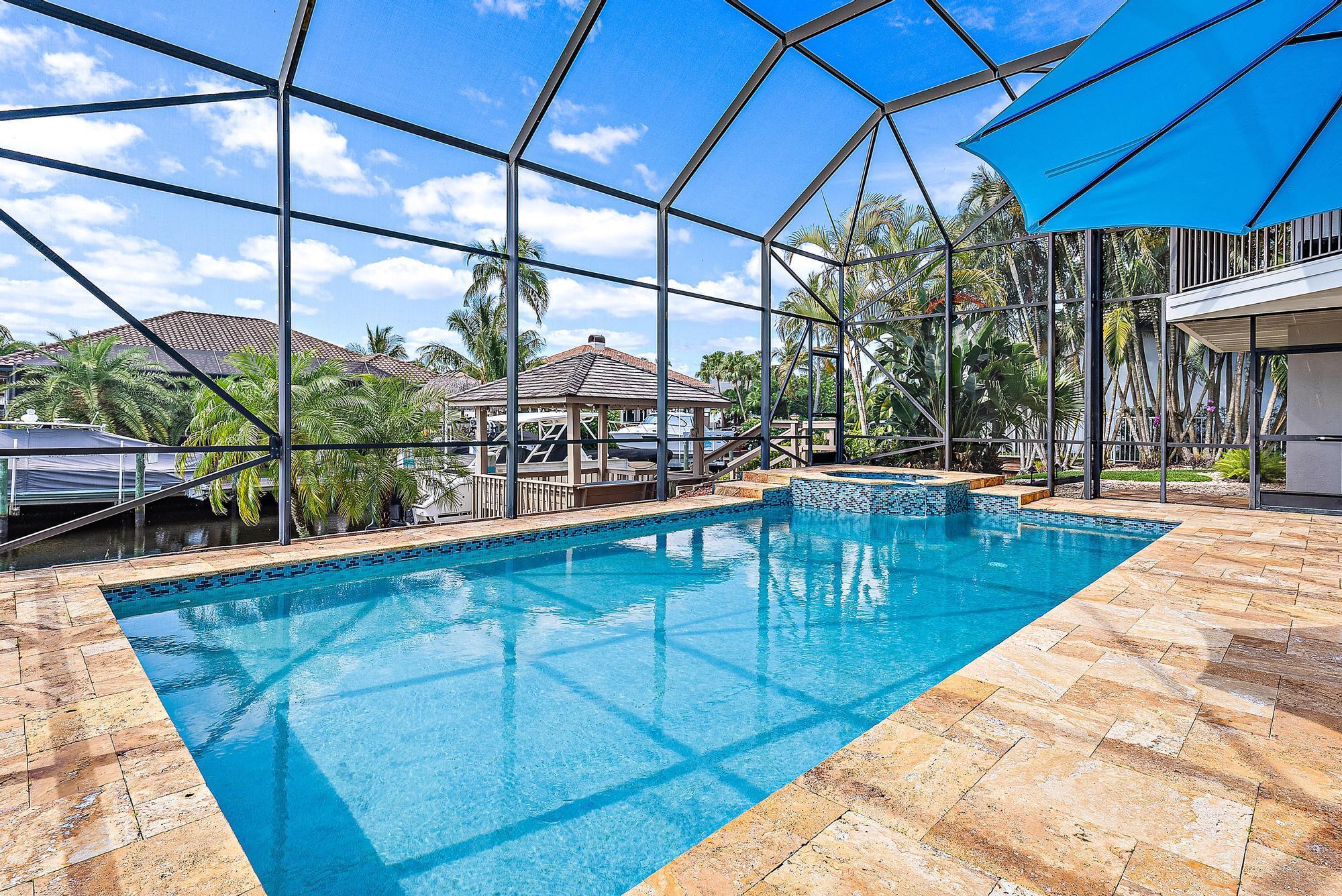 8872 SE North Passage Way