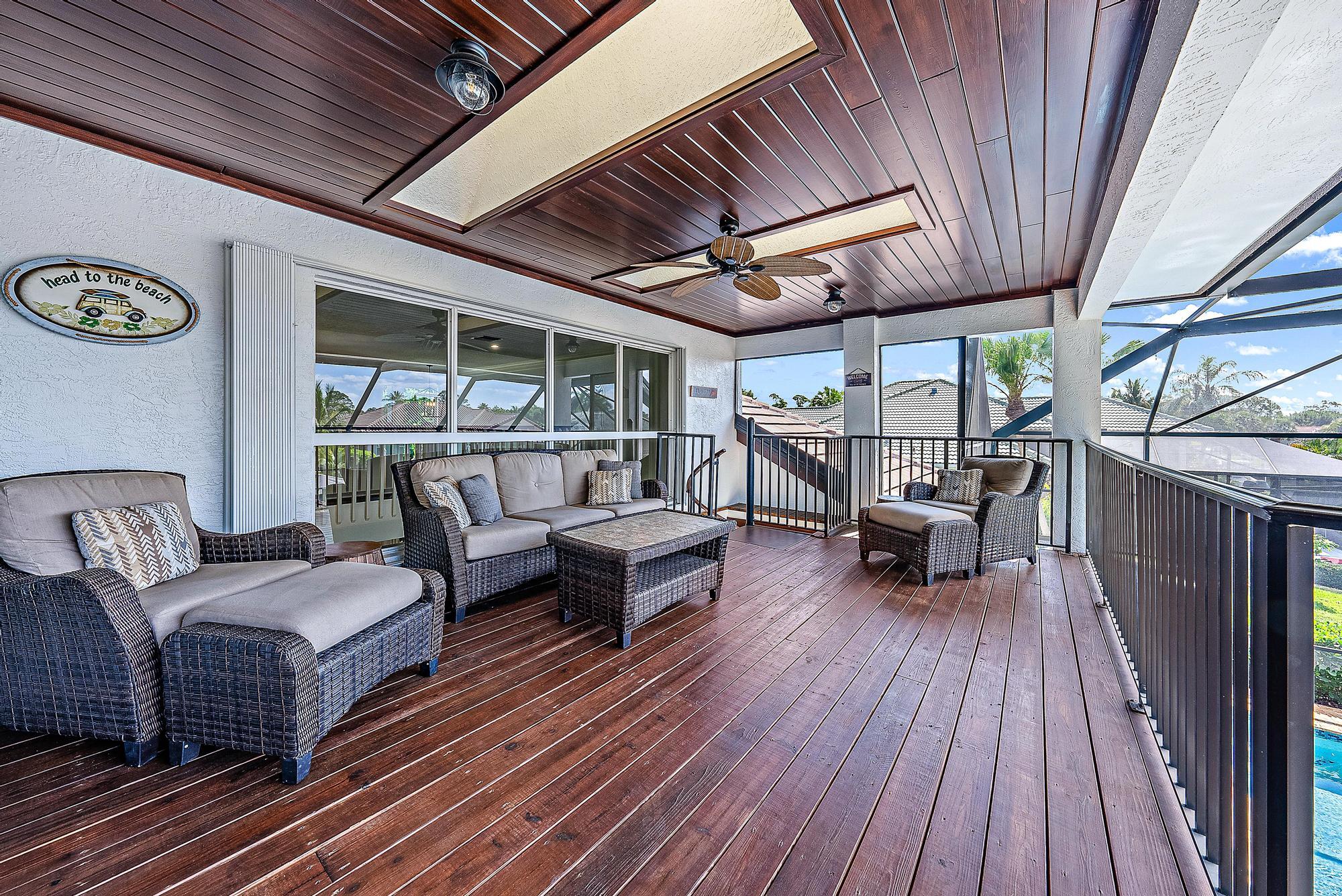 8872 SE North Passage Way