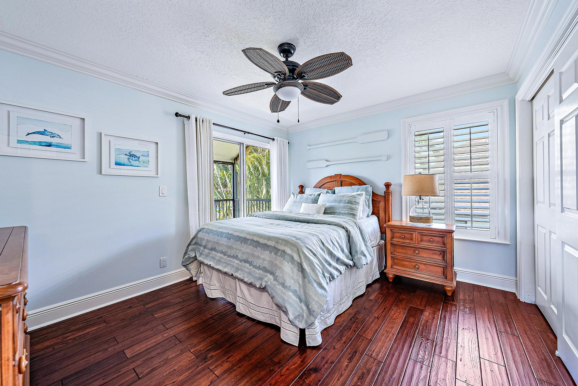 8872 SE North Passage Way