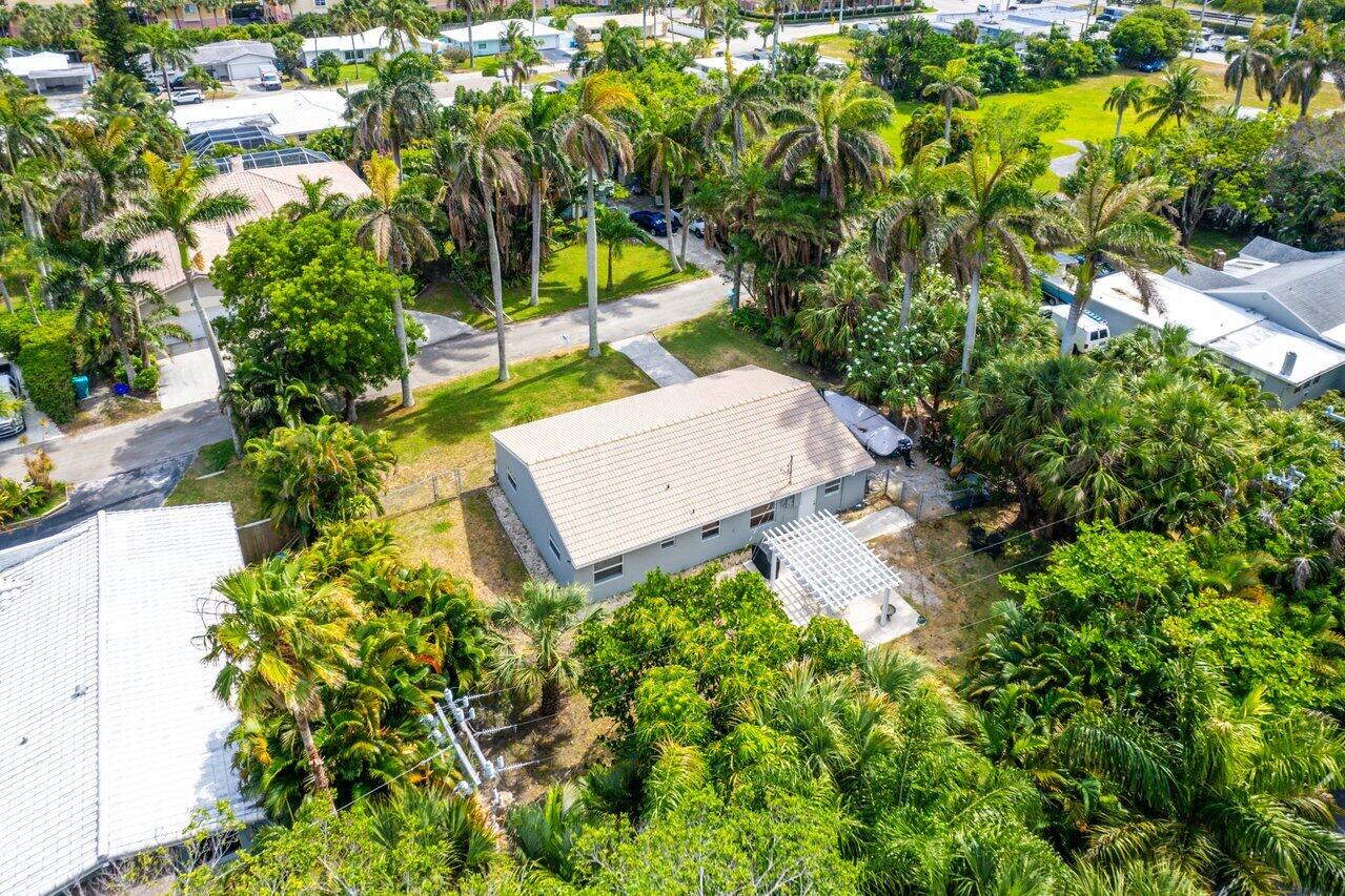 625 Lakeside Harbor