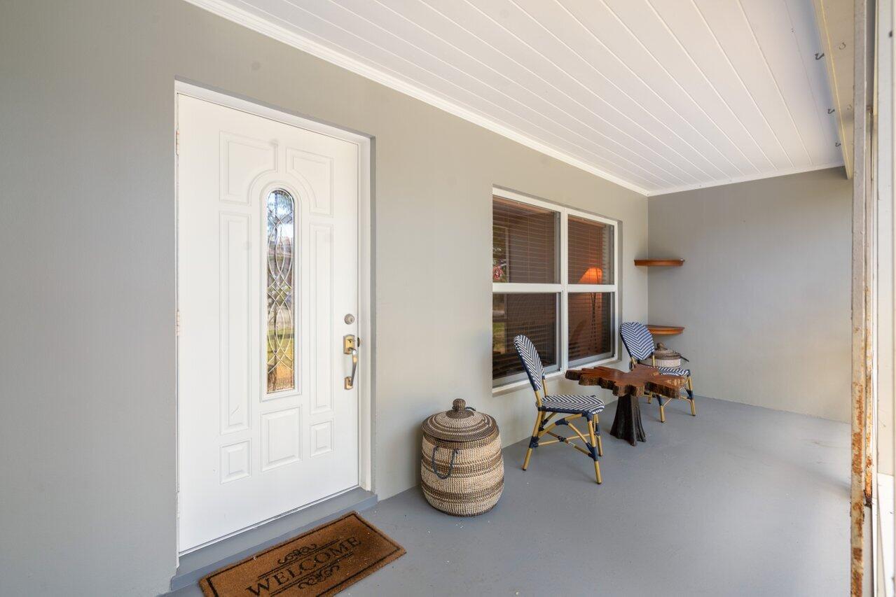 625 Lakeside Harbor
