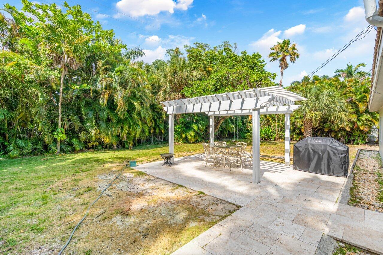 625 Lakeside Harbor