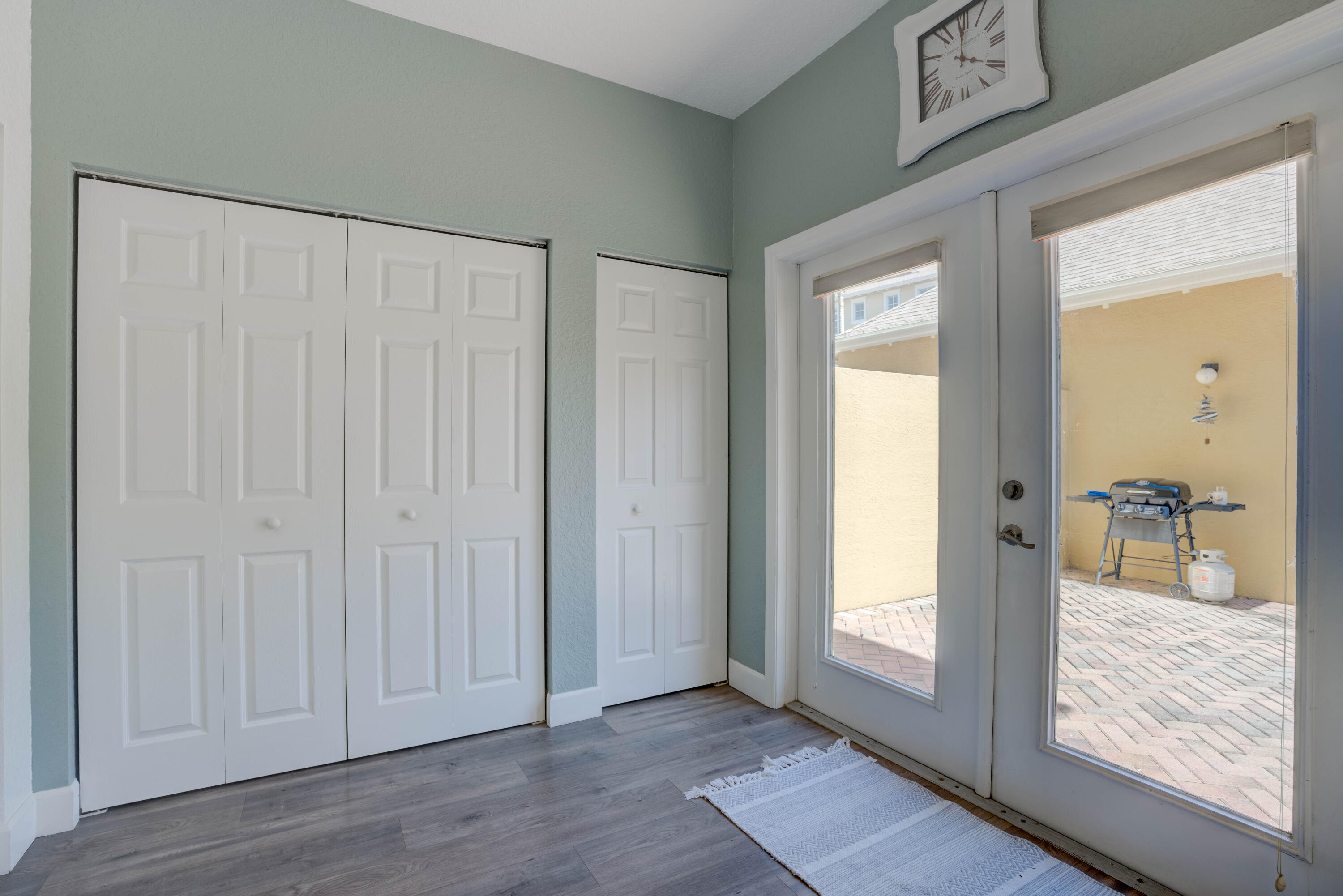 110 E Pigeon Plum Drive 106