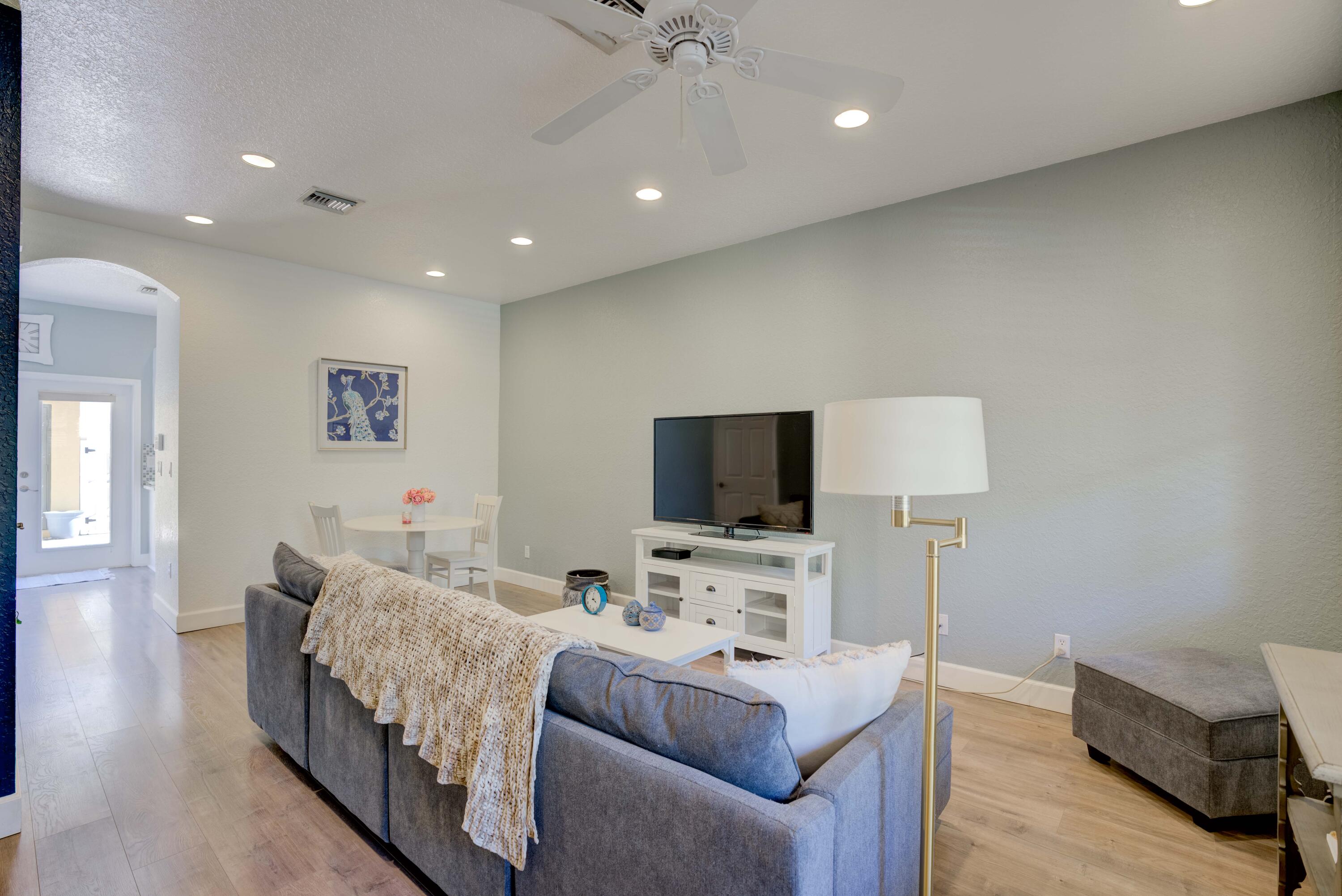 110 E Pigeon Plum Drive 106