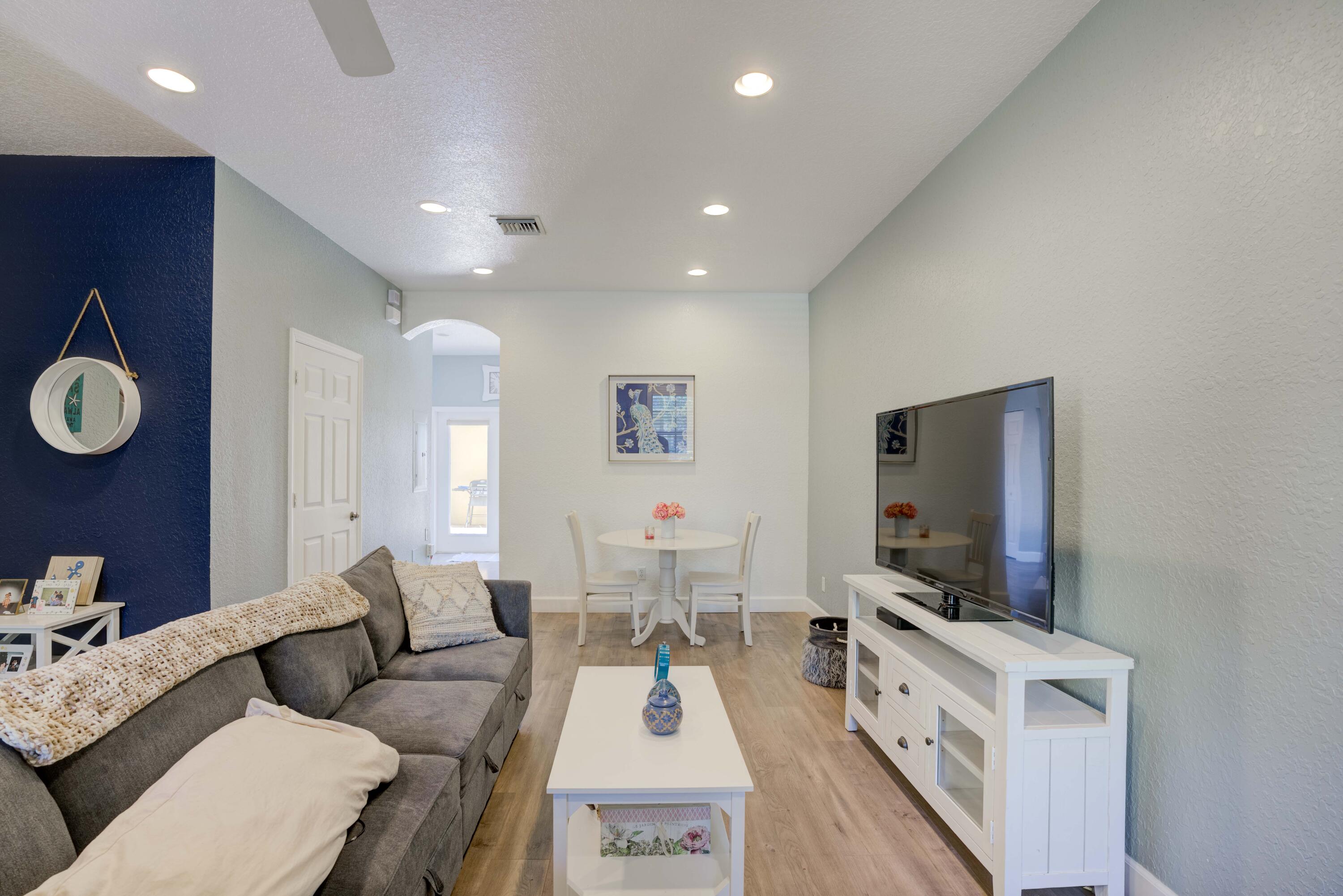 110 E Pigeon Plum Drive 106