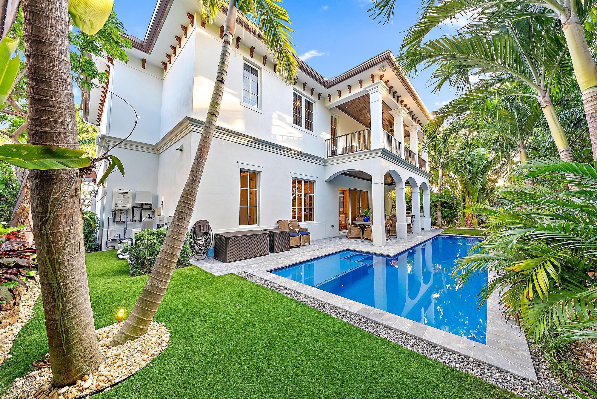 245 Edmor Road