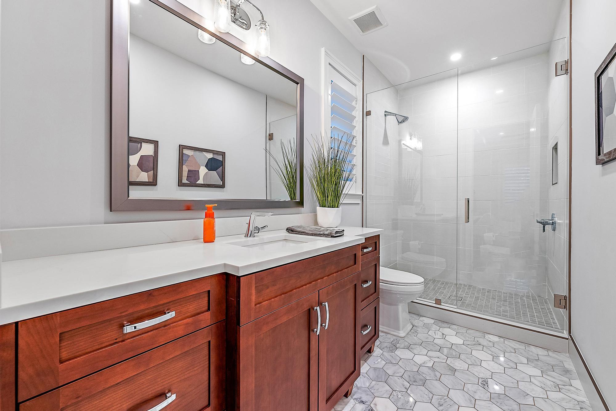 245 Edmor Road
