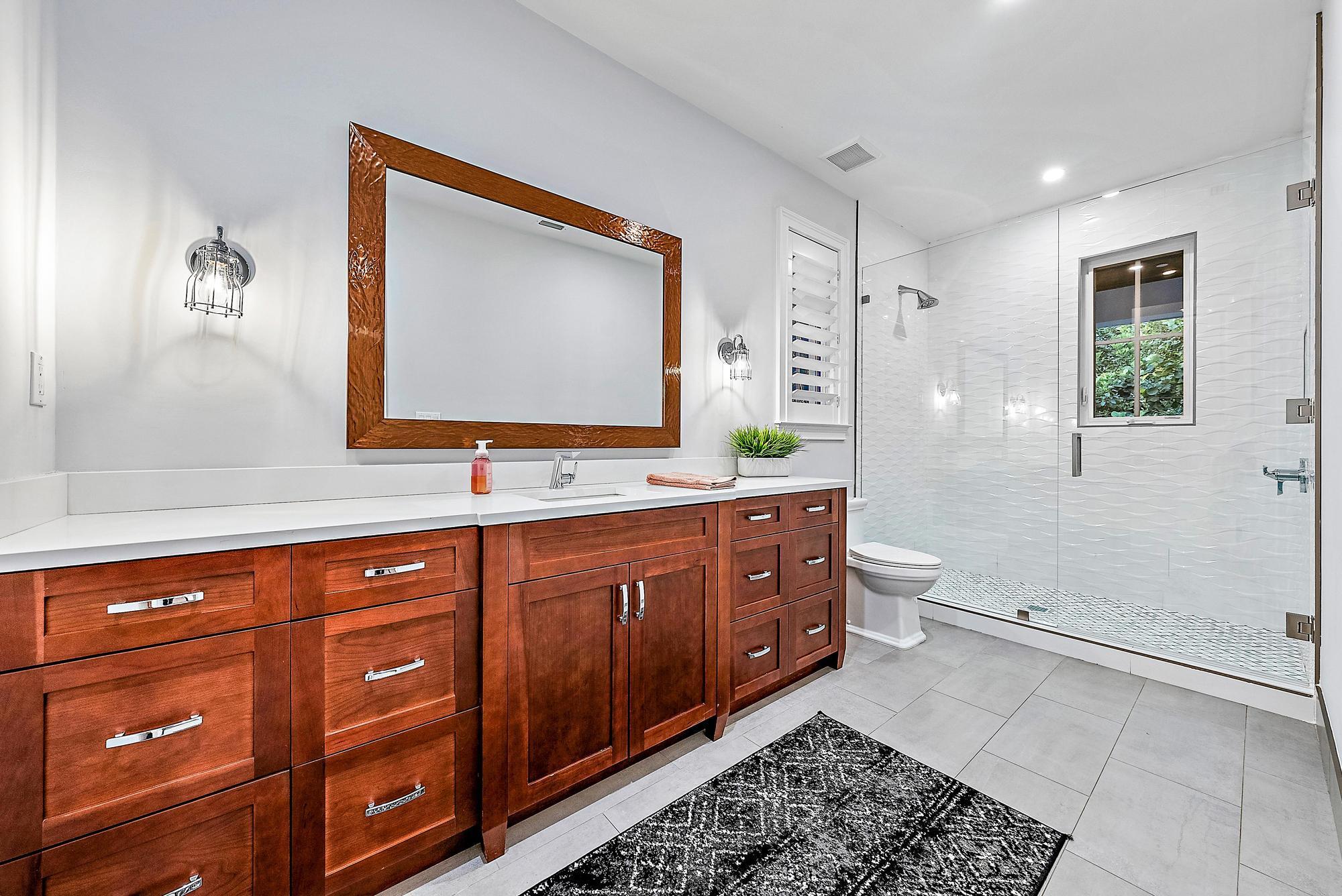 245 Edmor Road