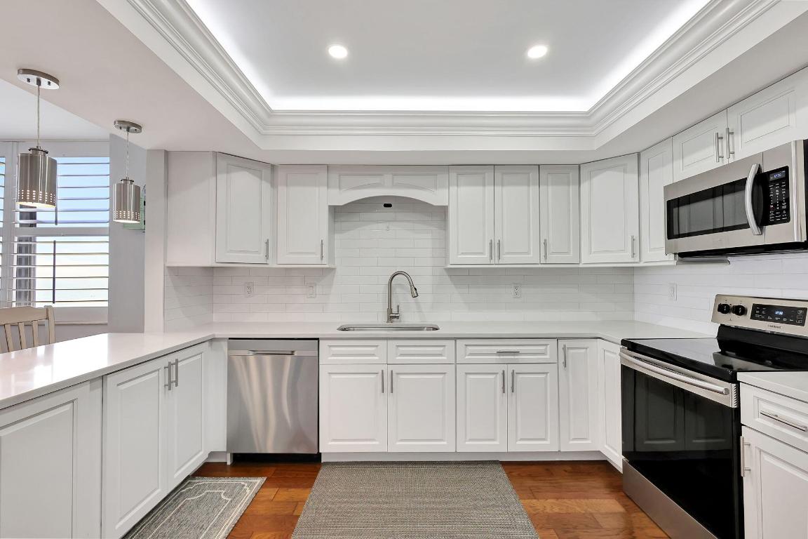 3100 N Highway A1a 1105