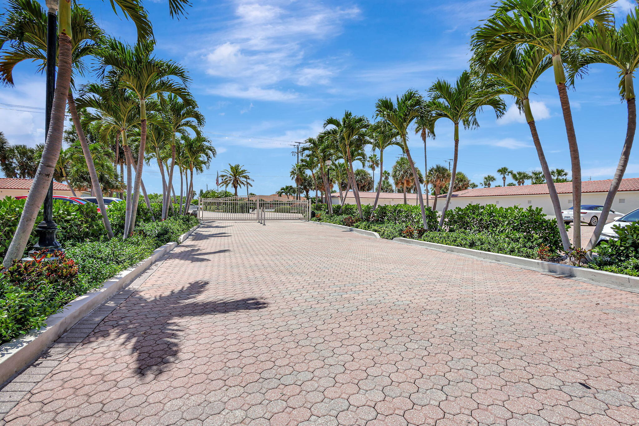 3100 N Highway A1a 1105