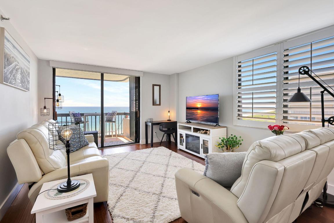 3100 N Highway A1a 1105