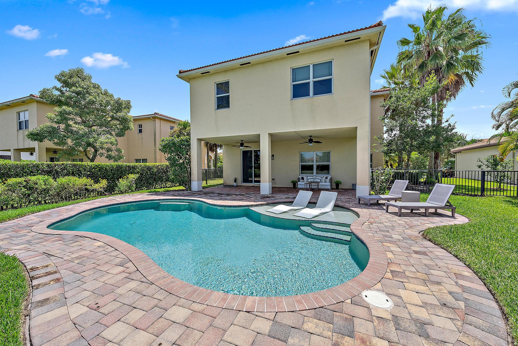 115 Whale Cay Way