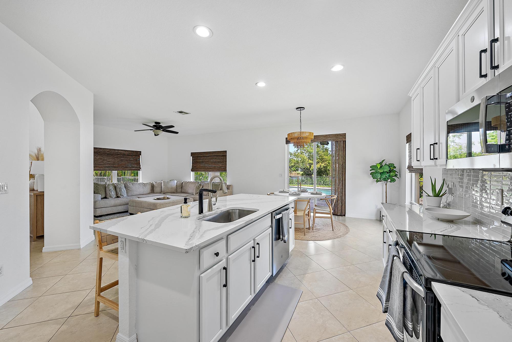 115 Whale Cay Way
