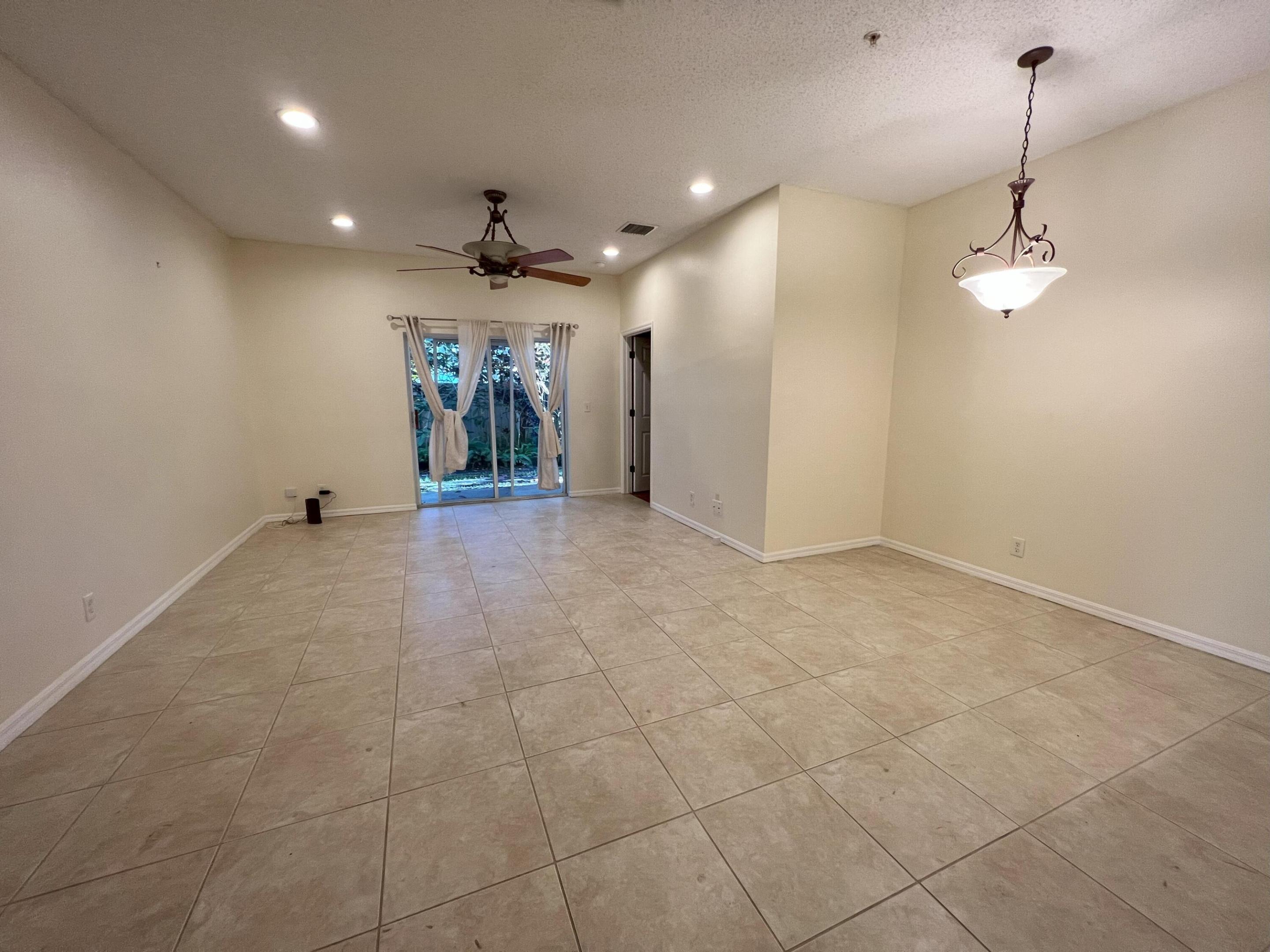 111 Lighthouse Circle A